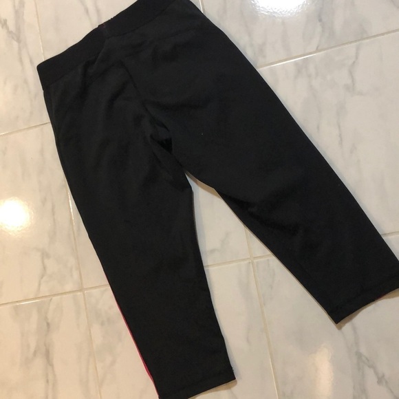 Adidas leggings crop style. Black and pink. EUC! - Picture 4 of 5
